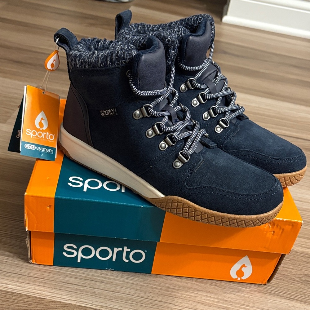 Sporto Women’s  Navy Boots 9